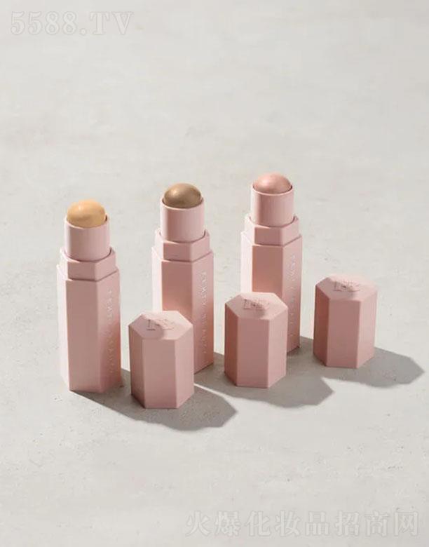 ·܎ˮyƷ(Ϻ)޹˾FentyBeauty(mng)ûݰ Ȼ\wɫ